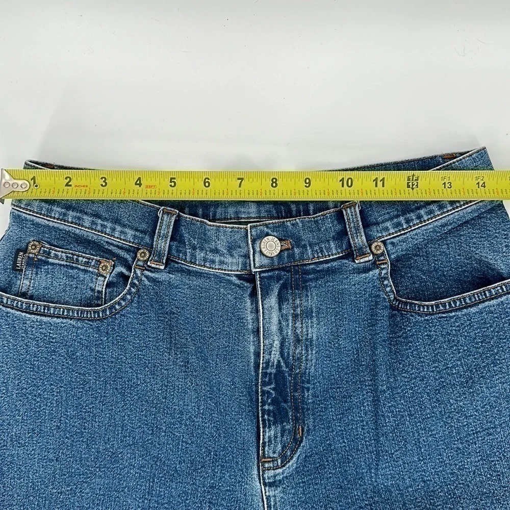 Lauren Jeans Co. Medium Wash Relaxed Fit Jeans Size 6